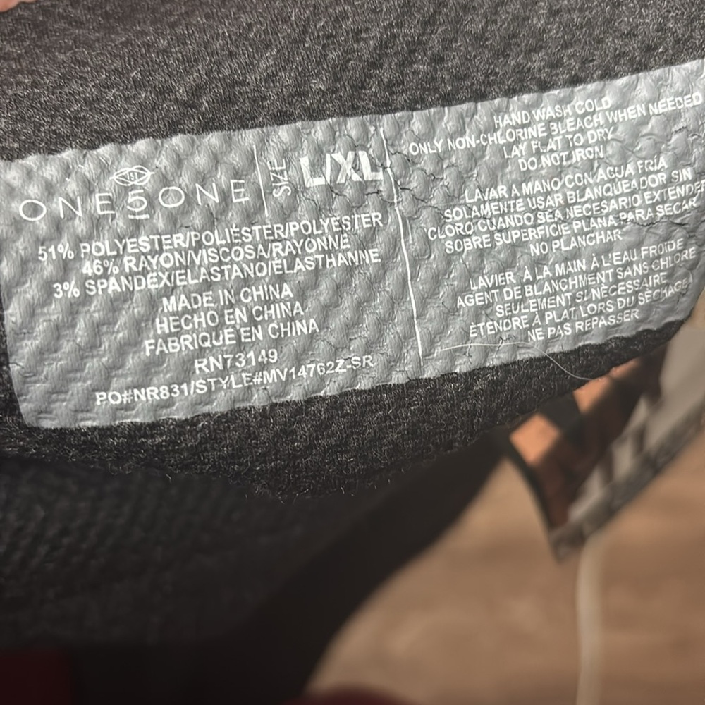 Gray Leggings - Picture 3 of 3